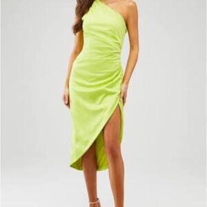 Elliatt Cassini Dress- Neon Lime One-Shoulder Asymmetric Dress